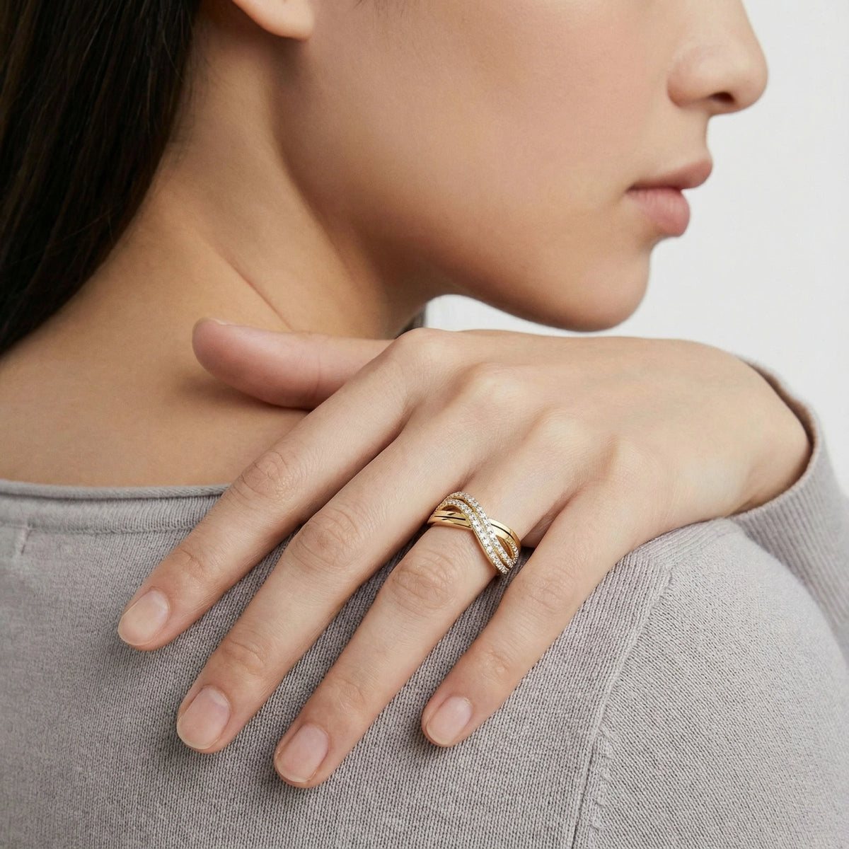 Golden Wave Flow Ring